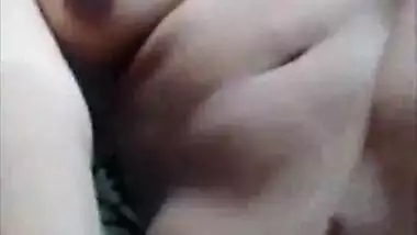Hot Desi Wife Masturbating Video