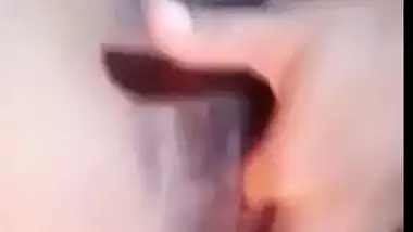 Desi maid Fingering selfie video