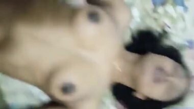 Horny BF bangs his GF and cums on her