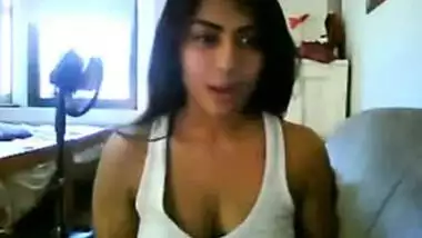 dhaka girl from AIUB hot show