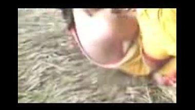 Fsiblog – South village girl outdoor sex with neighbor MMS