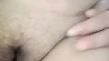 Indian Sexy Bhabhi fingering
