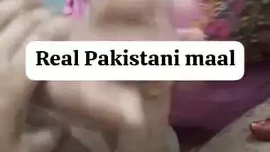 Real Pakistani mature aunty sex and viral blowjob
