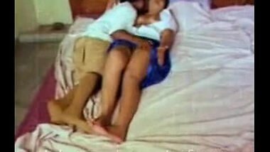 Mallu Wife Bedroom Sex With Neighbour