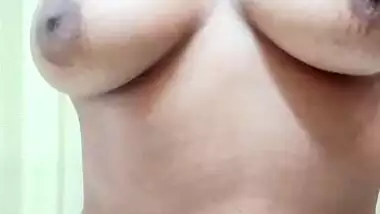 Indian GF showing her sexy big boobs on cam