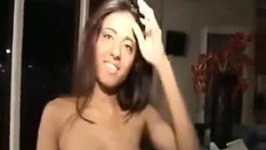 ravishing Pakistani woman drilled in porn tape 