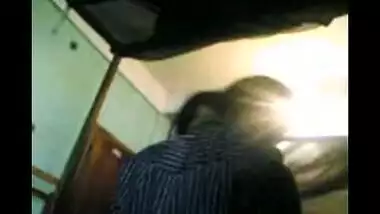 Bangladeshi village bhabhi sucking her lover’s dick on cam