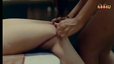 Desi Threesome Video of two hot Girls