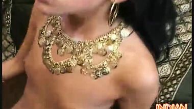 Indian Babe Jizzed On A 3some