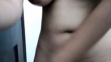 Indian girl big boobs show