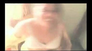 Pondi Housewife In Saree Fucked