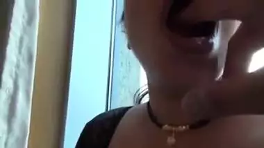 Hot Aunty In Hotel with Boyfriend