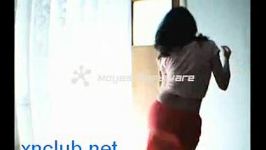 Indian Cute Girl In Sexy Dance