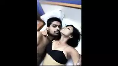 Desi bf and gf help each other