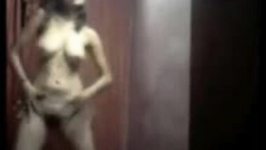 Indian model full.open Dancing