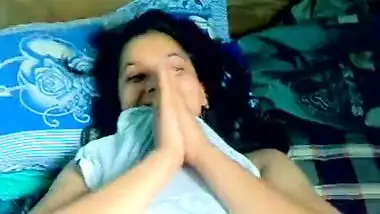 Desi xvideo of a shy bhabhi enjoying a nice home sex session