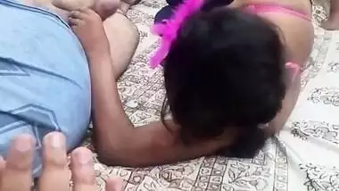 Very Hot Indian College Girlfriend Giving Blowjob then getting Fucked