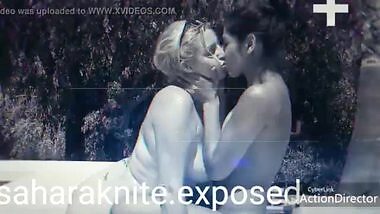 Mia Khalifa having sex in the swimming pool