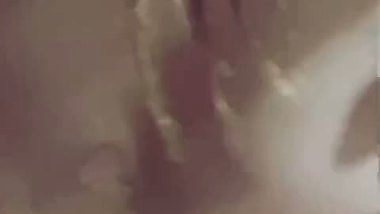 Bangladeshi cuckold husband sharing wife viral sex MMS