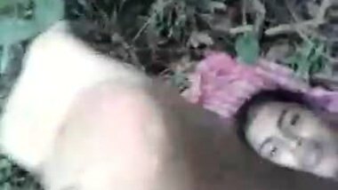Desi- Girl Fucked in Forest -www.hotcutiecam