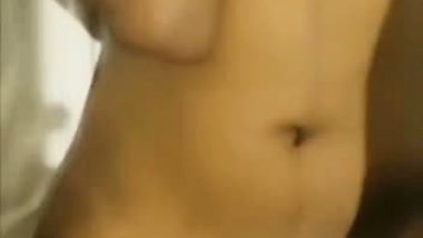 Sexy Slim Tamil Wife Painful Fucking in Hotel