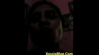 Selfshot video of desi call girl
