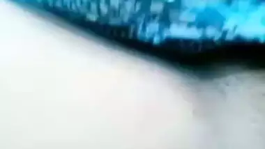 Milky boobs horny GF topless viral call to boyfriend