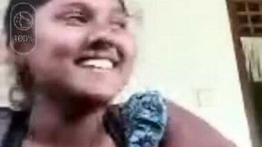 Tamil girl teasing big boobs viral show on call