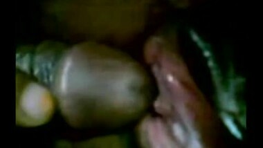 Village bhabhi fucked by neighbor