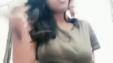 huge boob desi babe with bra bouncing inside tshirt
