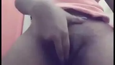 Sex clip of a hot teen girl’s masturbation