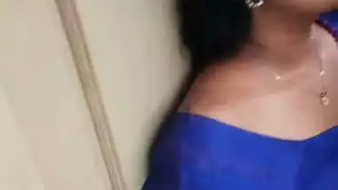 Horny couple records their Telugu sex videos