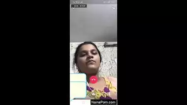 Horny indian desi girl showing her boobs and pussy on video