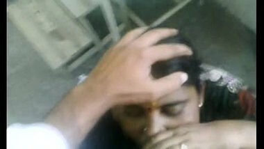 Desi Maid Deep Blowjob to Owner at Home