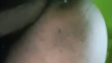 Man drills a cheap Bangla naked whore’s cunt furiously