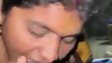 Married lady gives a Telugu blowjob to her ex-lover