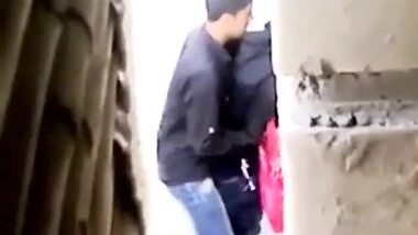 Delhi Guy Caught Fucking Ass Of Hot Hijabi Neighbor