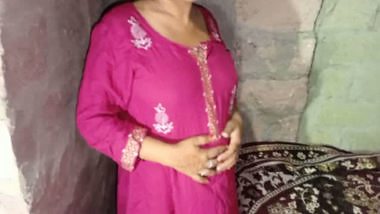 Bhabhi devar sex in house Hindi audio.