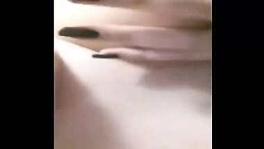 Desi Wife Masturbating In Bath 