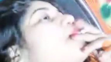 Village bhabhi showing big boobs on video call