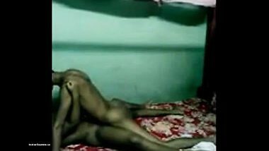 Homemade sextape of a hot teen chick