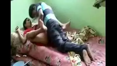 Village girl fucked by neighbor leaked mms