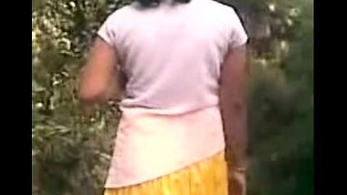 Tamil college girl outdoor sex with lover in college picnic