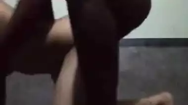 Indian hostel senior girl fucked and cum in mouth video