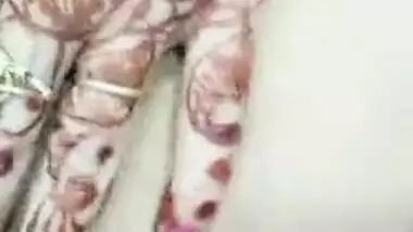 Sexy Indian wife Desi pink pussy play video