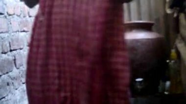 Sexy north Indian girl pose for me