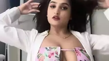 Indian sexy college babe new 8 videos part 4