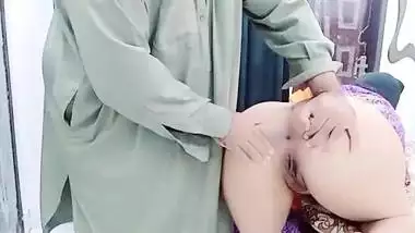 Pakistani Wife Fucked By Husband,s Friend