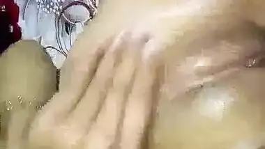 Dick-hungry Bangladeshi wife nude MMS