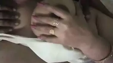 South Indian lady drinks her stepson’s thick cum